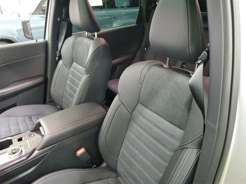 new 2025 Mitsubishi Outlander car, priced at $37,514
