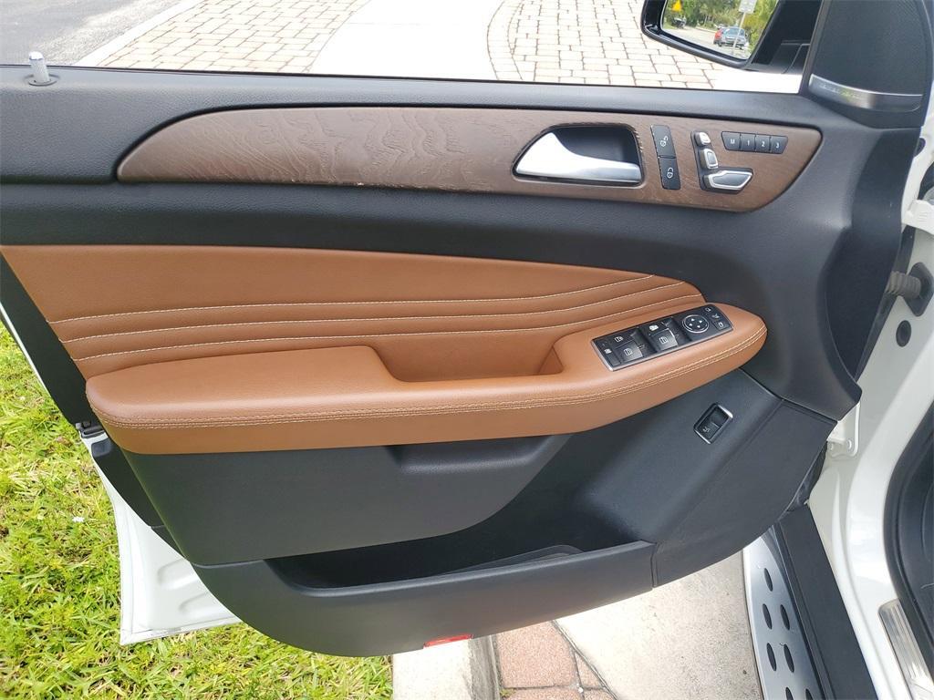used 2018 Mercedes-Benz AMG GLE 43 car, priced at $38,599