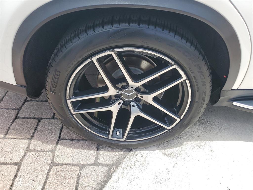 used 2018 Mercedes-Benz AMG GLE 43 car, priced at $38,599