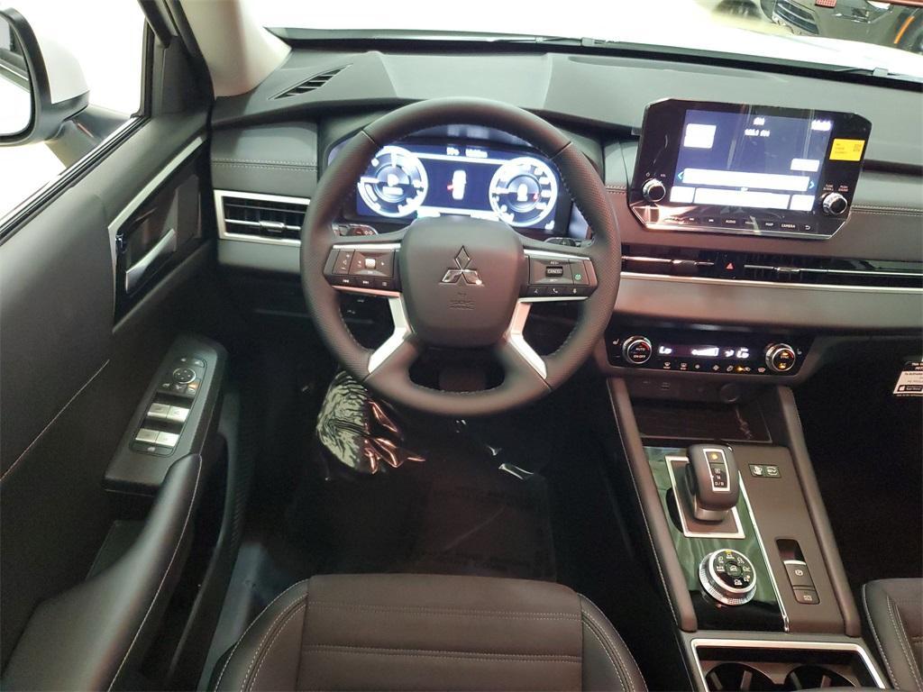 new 2025 Mitsubishi Outlander PHEV car, priced at $38,995