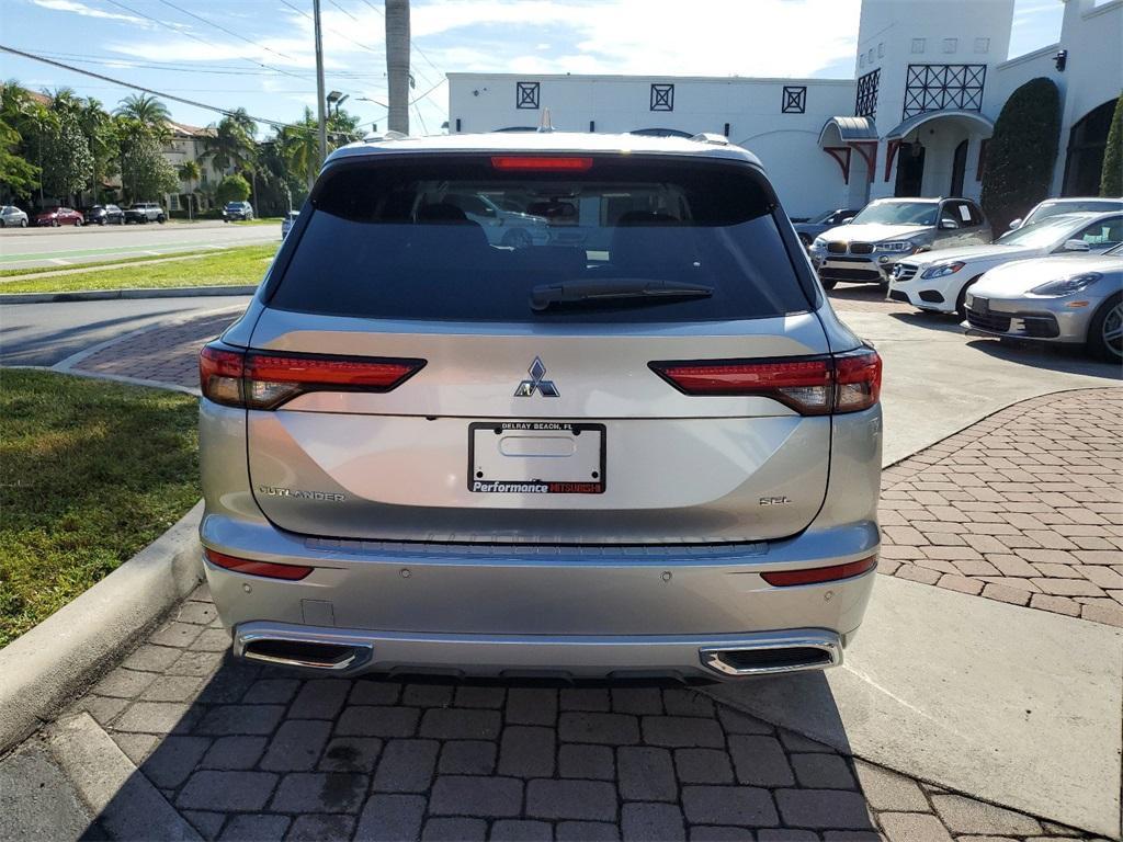 new 2024 Mitsubishi Outlander car, priced at $26,497