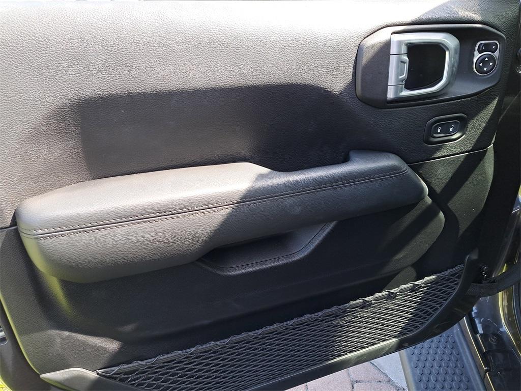 used 2021 Jeep Wrangler Unlimited car, priced at $35,899