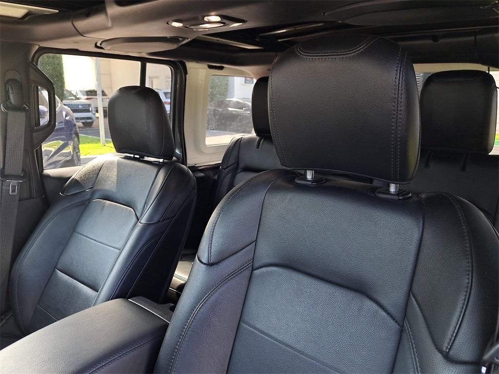 used 2021 Jeep Wrangler Unlimited car, priced at $35,899