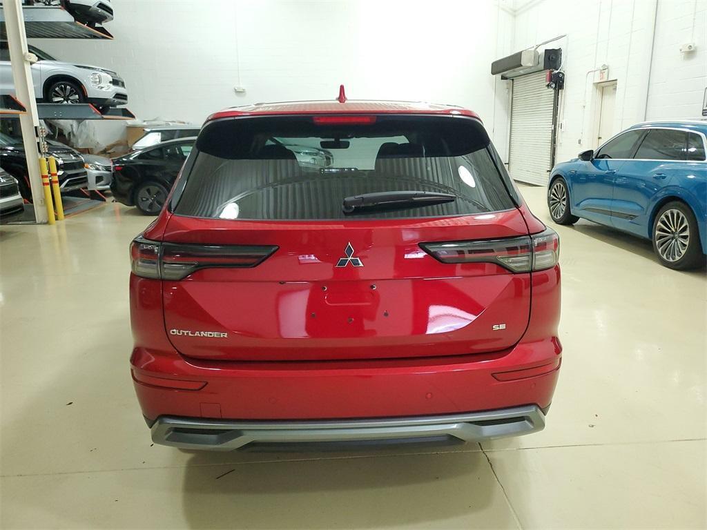 new 2025 Mitsubishi Outlander car, priced at $38,120