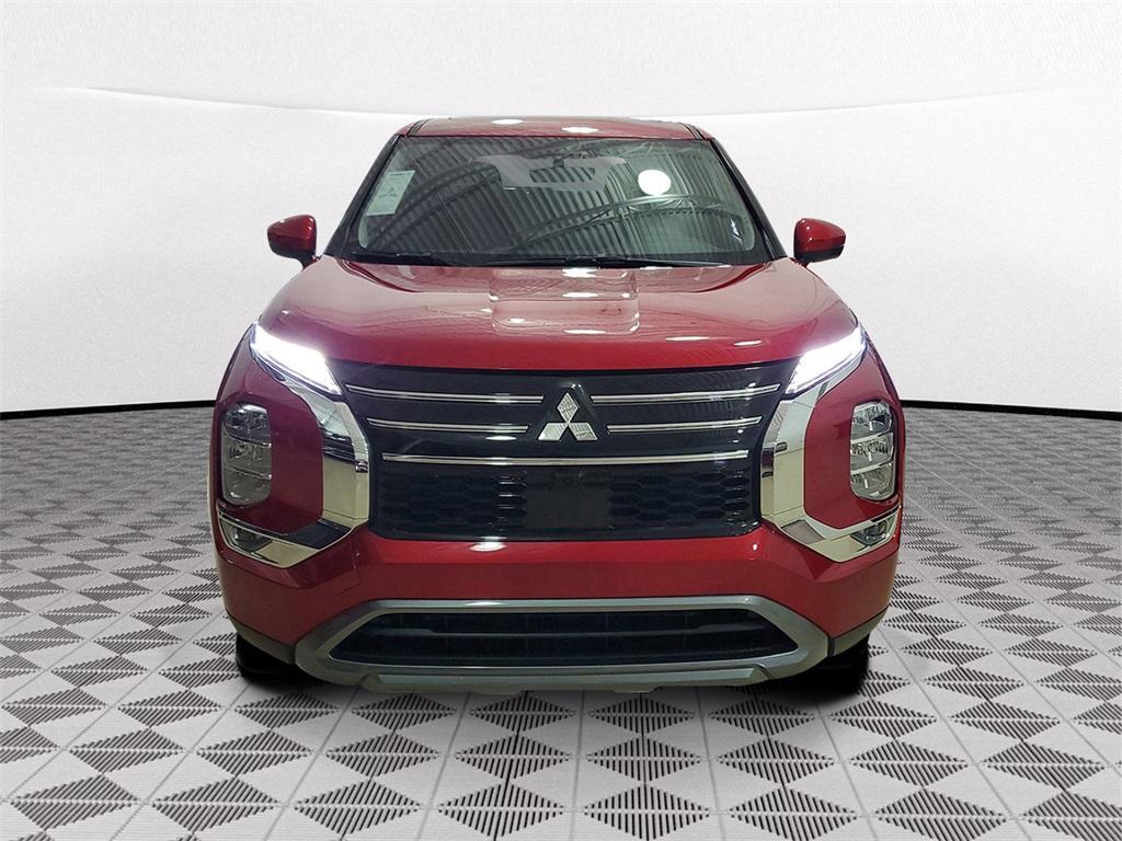 new 2025 Mitsubishi Outlander car, priced at $30,495