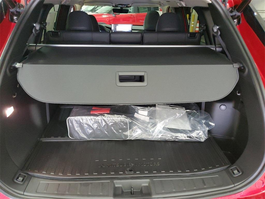 new 2025 Mitsubishi Outlander car, priced at $38,217
