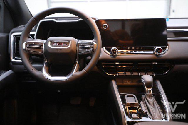 new 2025 GMC Canyon car, priced at $36,595