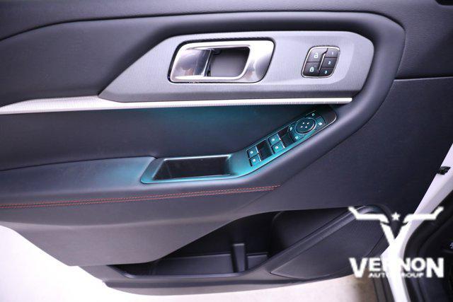 new 2025 Ford Explorer car, priced at $45,116