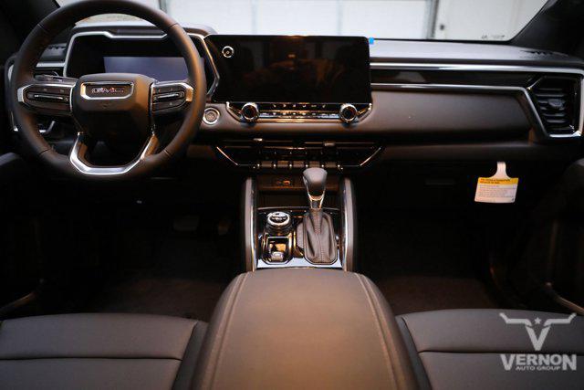new 2025 GMC Canyon car, priced at $43,175