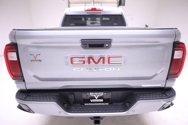 new 2025 GMC Canyon car, priced at $43,175