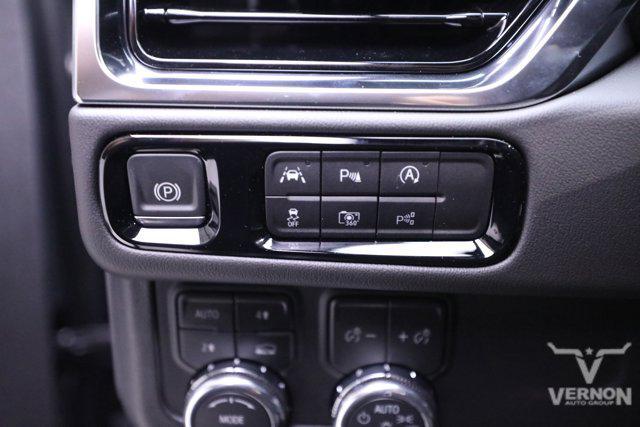 new 2025 GMC Yukon car, priced at $71,201