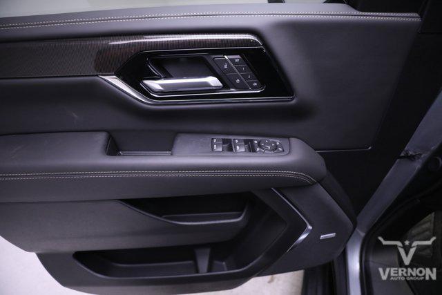 new 2025 GMC Yukon car, priced at $71,201