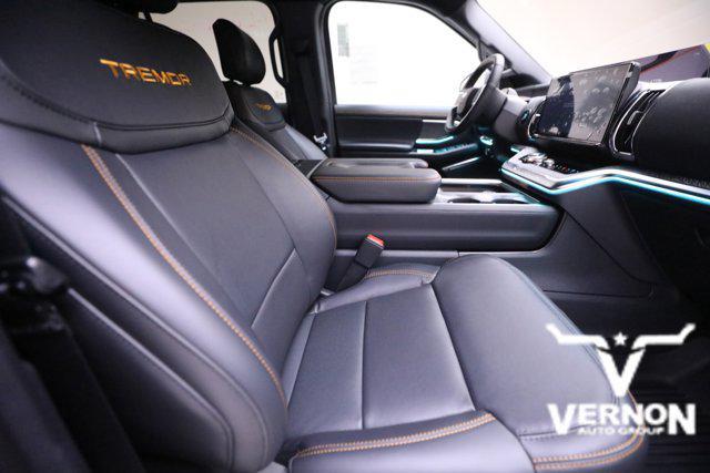 new 2025 Ford Expedition car, priced at $80,381