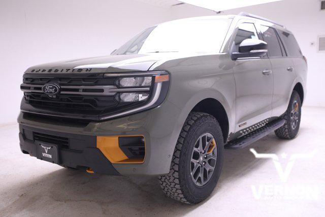 new 2025 Ford Expedition car, priced at $80,381