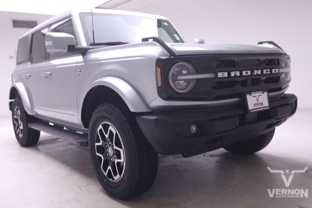 new 2023 Ford Bronco car, priced at $50,704