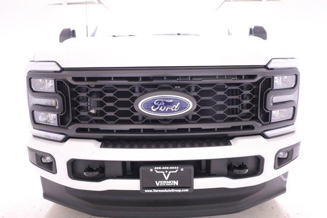 new 2024 Ford F-250 car, priced at $76,909