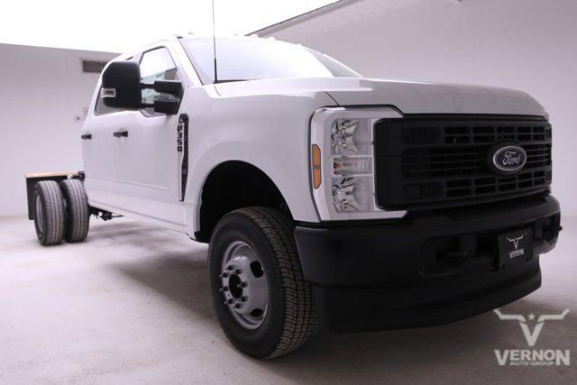 new 2024 Ford F-350 car, priced at $54,993