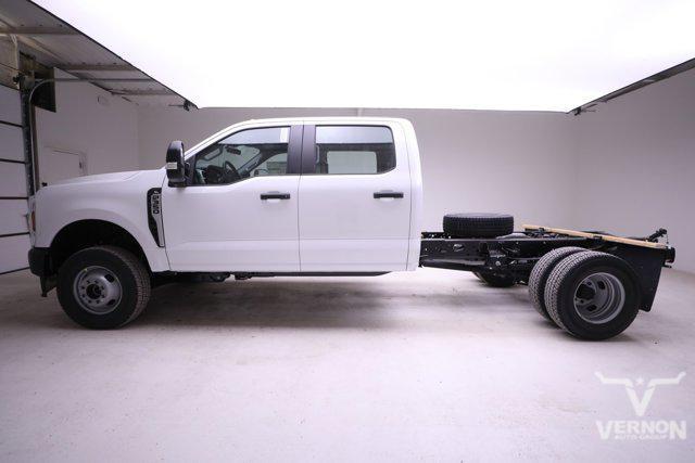 new 2024 Ford F-350 car, priced at $54,993