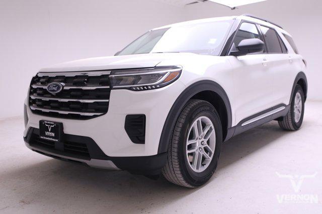 new 2025 Ford Explorer car, priced at $40,771