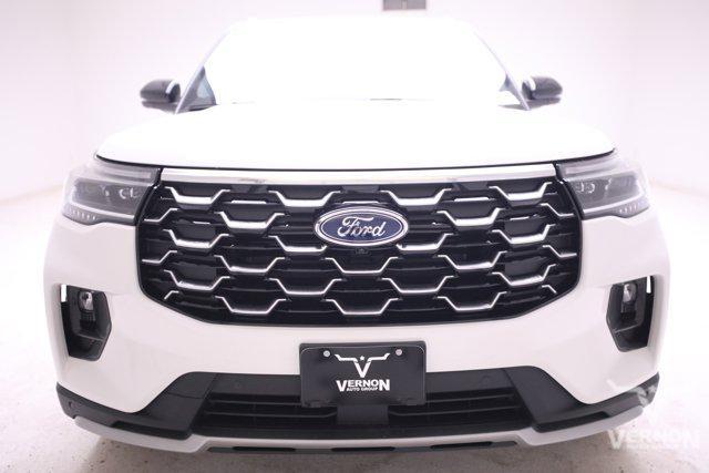 new 2025 Ford Explorer car, priced at $54,071
