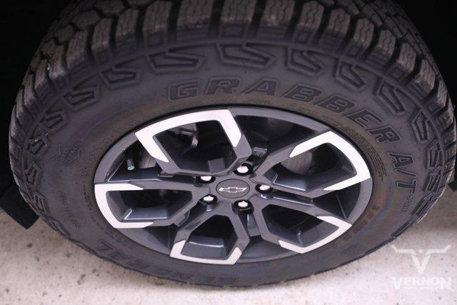 new 2026 Chevrolet Equinox car, priced at $36,830