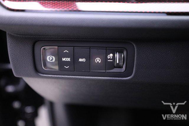 new 2025 Chevrolet Traverse car, priced at $56,417