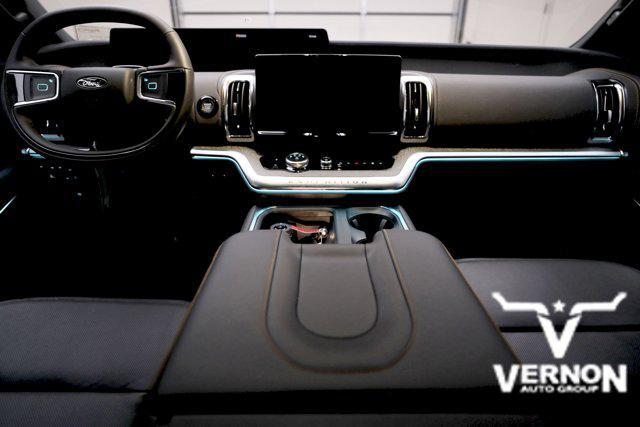 new 2025 Ford Expedition car, priced at $80,839