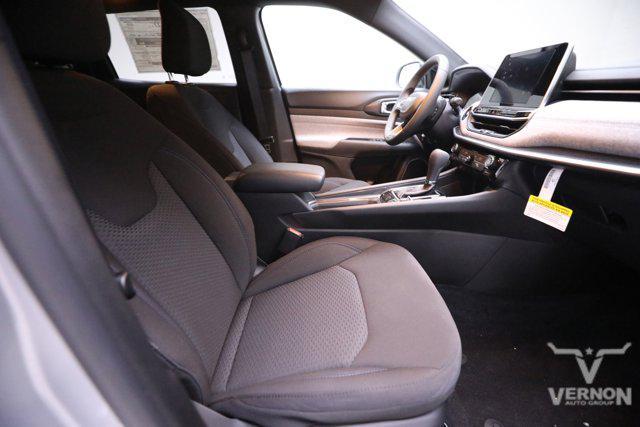 new 2025 Jeep Compass car, priced at $26,914