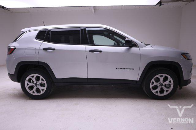 new 2025 Jeep Compass car, priced at $26,914
