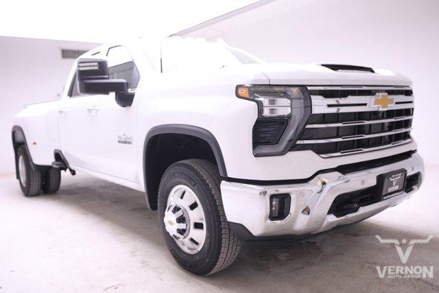 new 2026 Chevrolet Silverado 3500 car, priced at $80,021