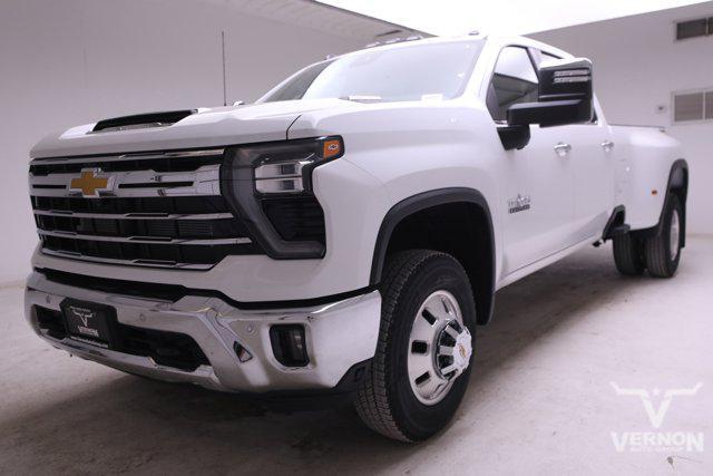 new 2026 Chevrolet Silverado 3500 car, priced at $80,021
