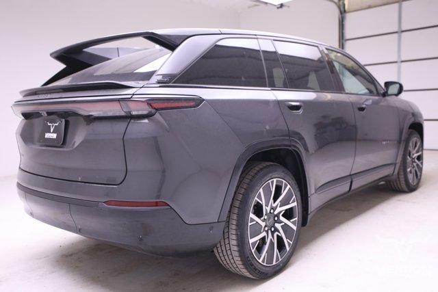 new 2025 Jeep Wagoneer S car, priced at $52,999