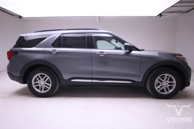 new 2025 Ford Explorer car, priced at $39,831