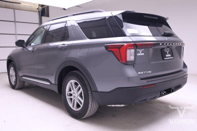 new 2025 Ford Explorer car, priced at $39,831