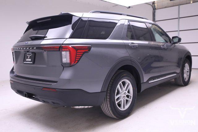 new 2025 Ford Explorer car, priced at $39,831