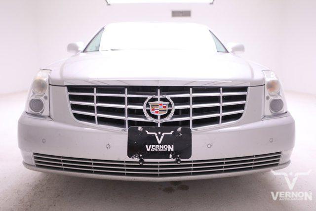 used 2006 Cadillac DTS car, priced at $5,999