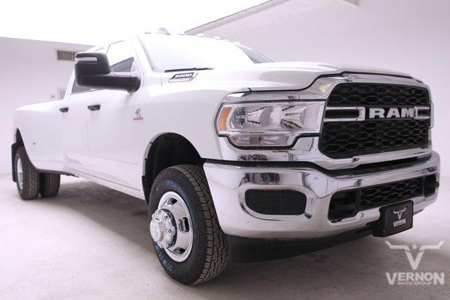 new 2024 Ram 3500 car, priced at $61,570