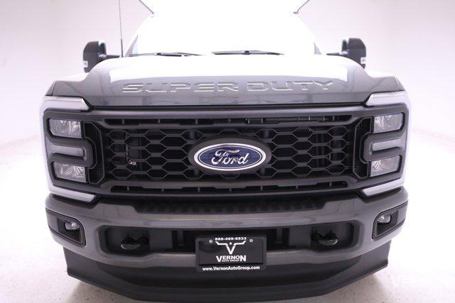 new 2024 Ford F-250 car, priced at $75,957