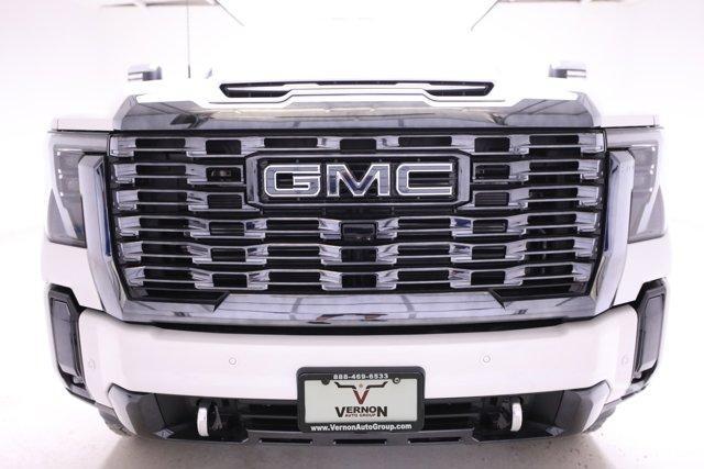 new 2024 GMC Sierra 2500 car, priced at $90,991