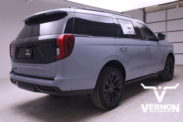 new 2025 Ford Expedition car, priced at $78,319