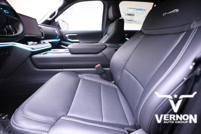 new 2025 Ford Expedition car, priced at $78,319