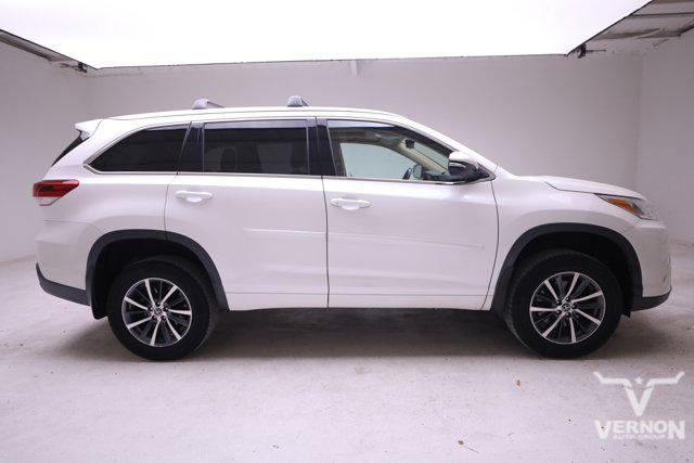 used 2018 Toyota Highlander car, priced at $19,997