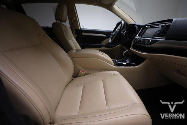 used 2018 Toyota Highlander car, priced at $19,997