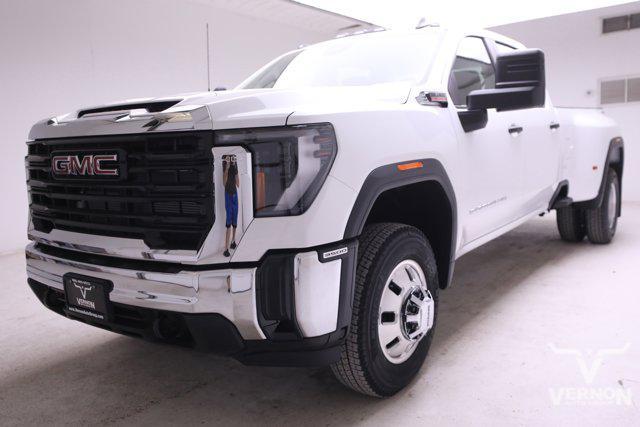 new 2026 GMC Sierra 3500 car, priced at $66,423