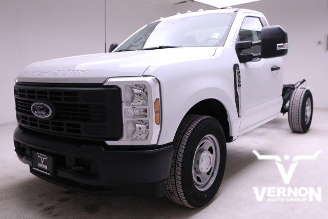 new 2024 Ford F-350 car, priced at $39,996