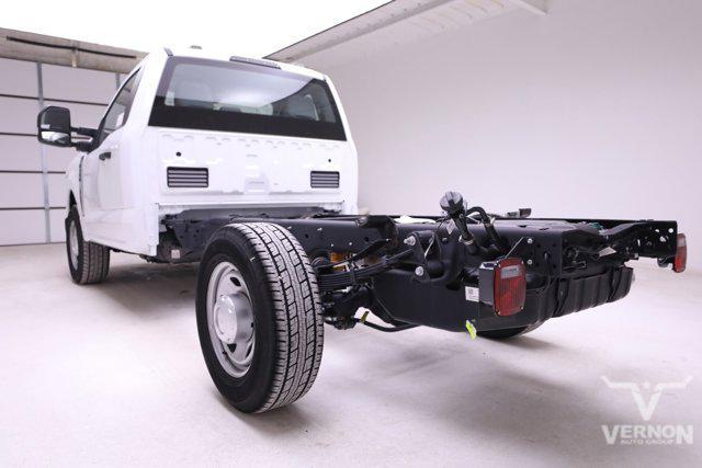 new 2024 Ford F-350 car, priced at $45,766