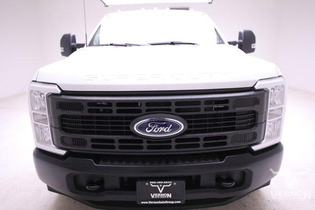 new 2024 Ford F-350 car, priced at $45,766