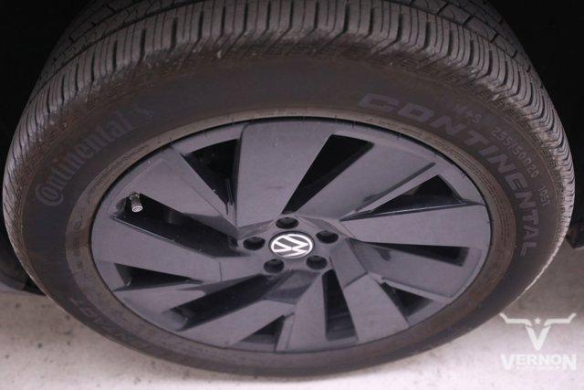 used 2024 Volkswagen Atlas car, priced at $29,997