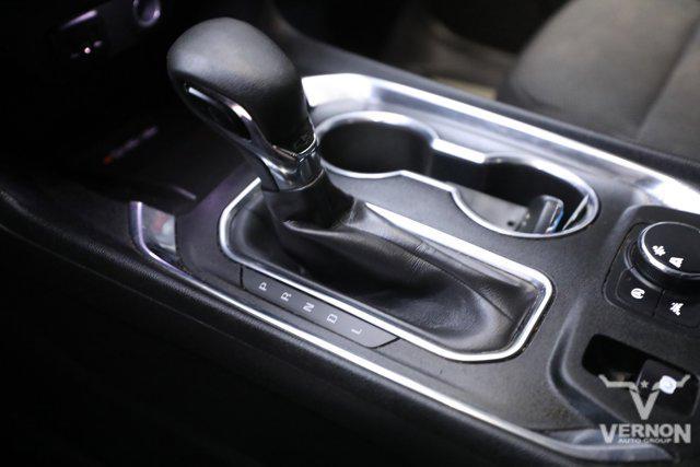 used 2023 Chevrolet Traverse car, priced at $22,998