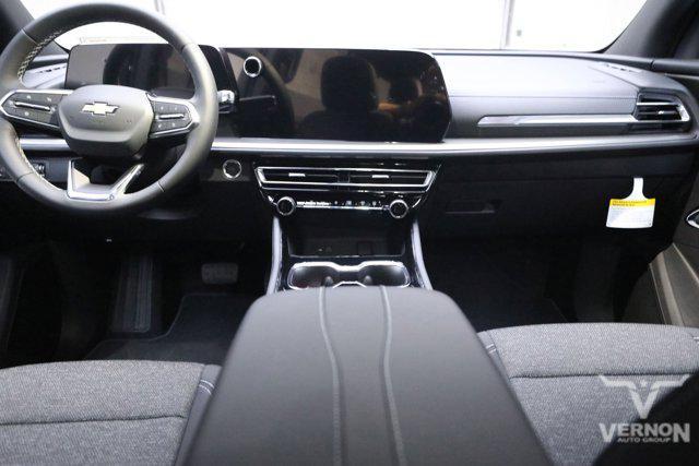 new 2026 Chevrolet Traverse car, priced at $40,496